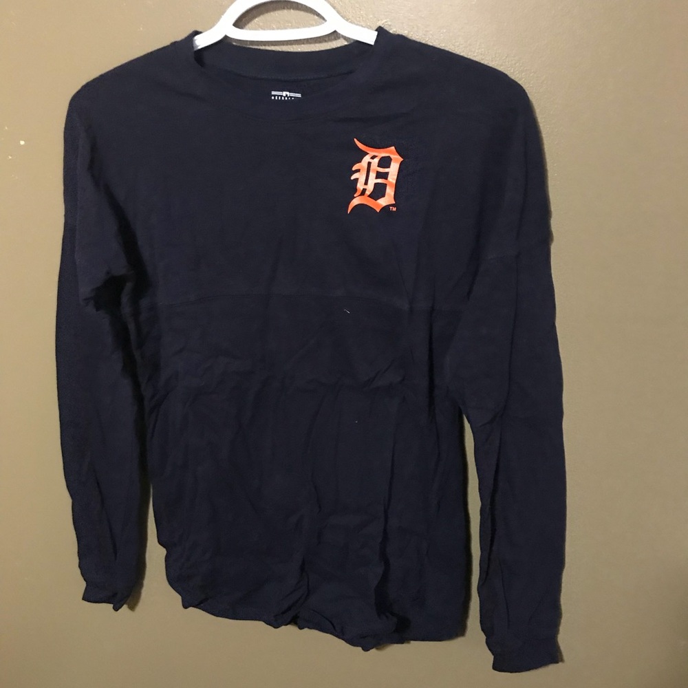 Detroit Tigers long sleeve shirt